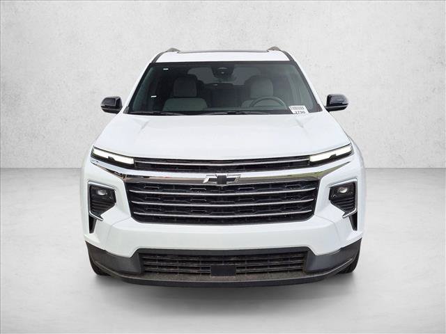 New 2027 Chevrolet Traverse LT w/ Sun and Wheel Package FWD image 6