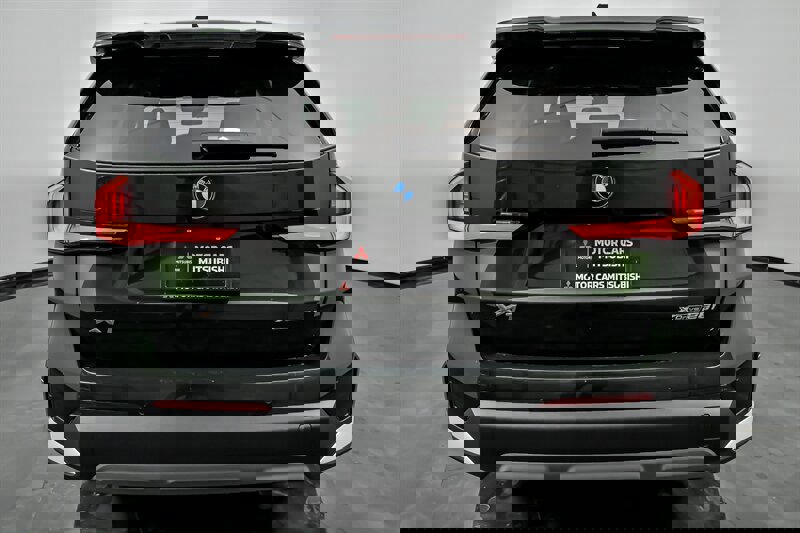 Used 2023 BMW X1 xDrive28i w/ Convenience Package image 9