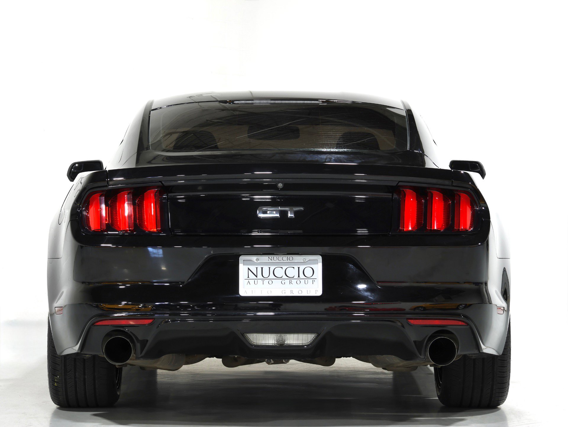 Used 2016 Ford Mustang GT w/ GT Performance Package RWD image 15