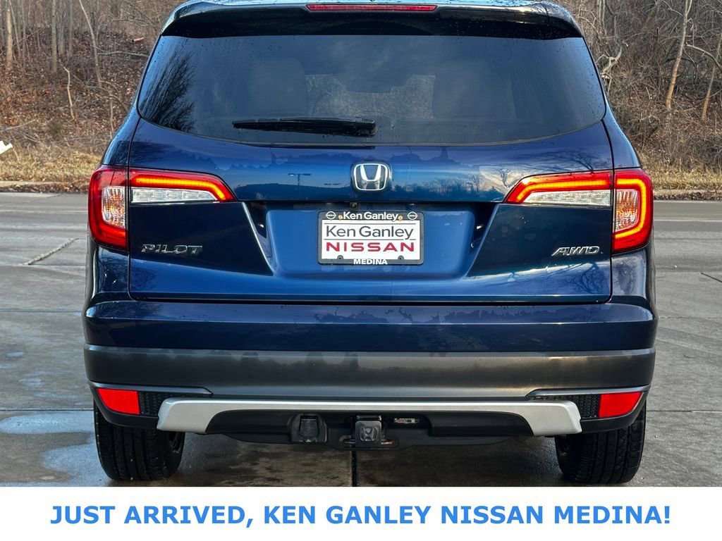 Used 2020 Honda Pilot EX image 4