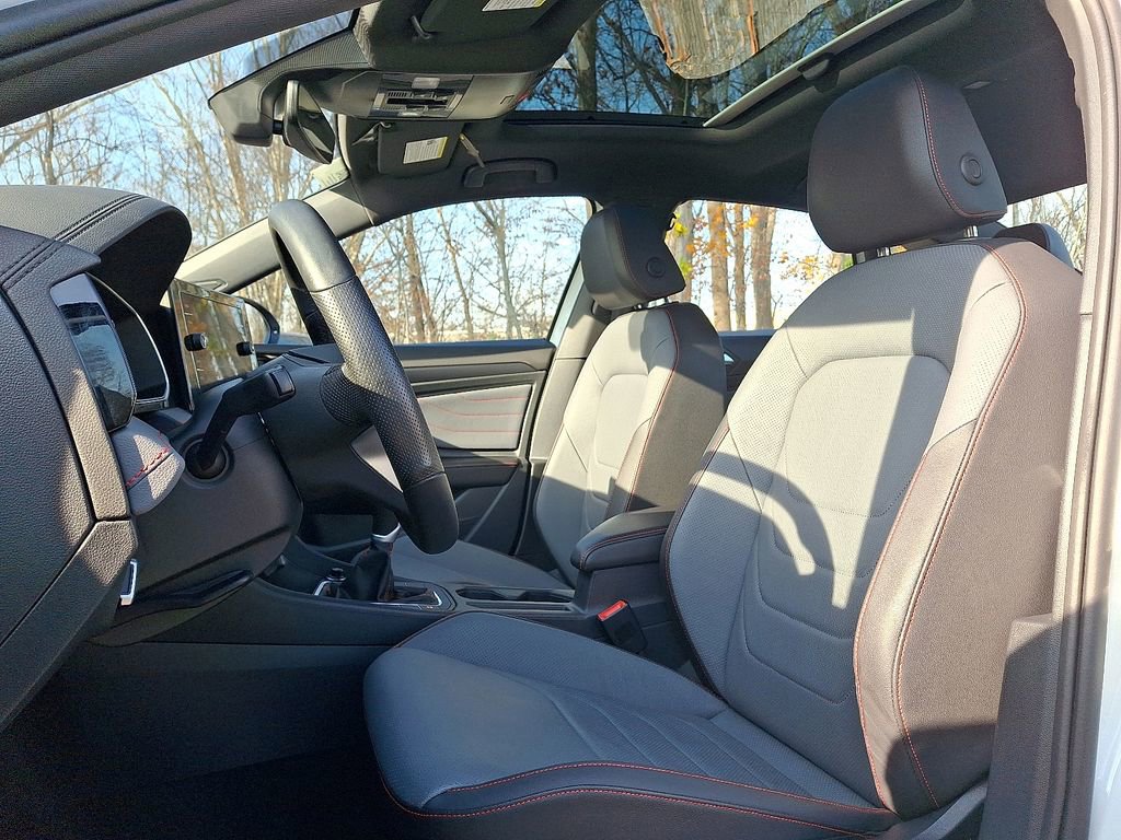 Certified 2025 Volkswagen Jetta GLI Autobahn image 14