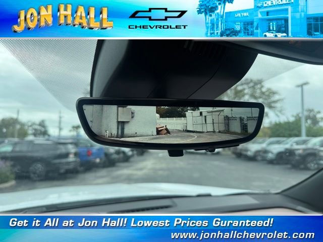 New 2026 Chevrolet Suburban High Country image 32