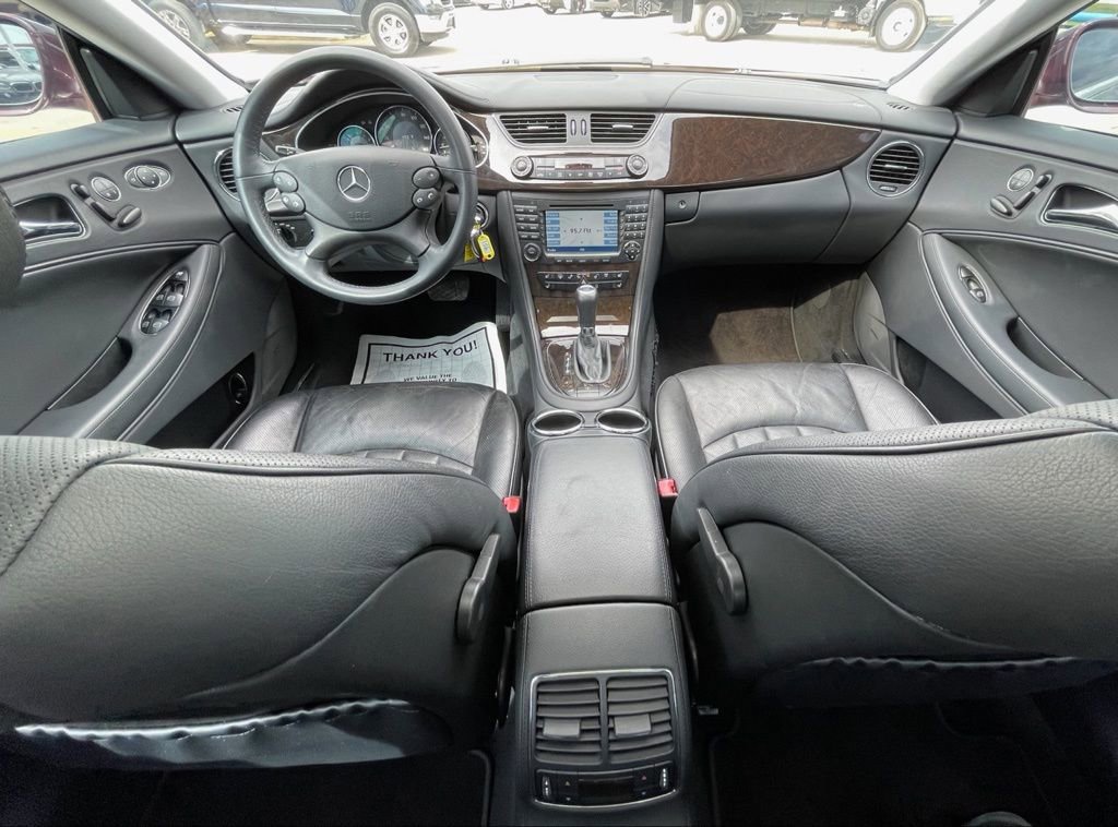 Used 2007 Mercedes-Benz CLS 550 image 27