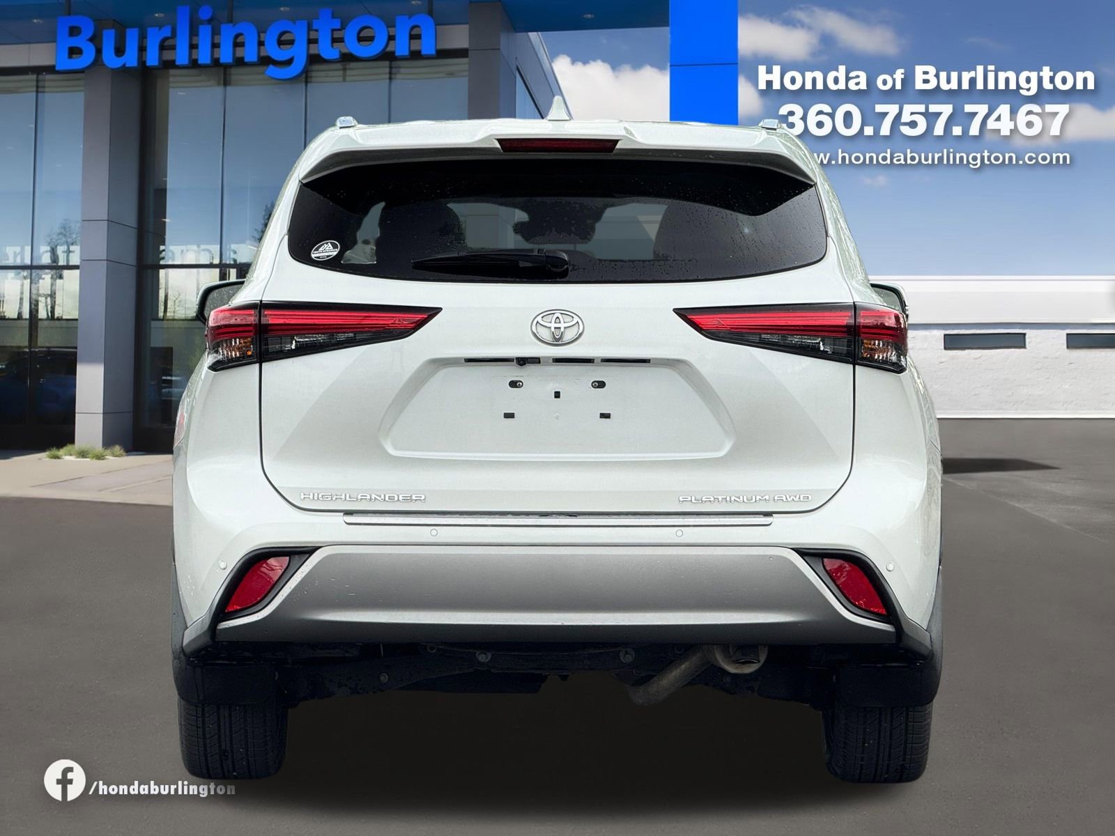 Used 2022 Toyota Highlander Platinum AWD/4WD image 5