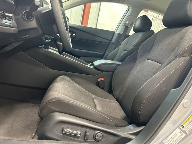 Certified 2023 Honda Accord EX image 12