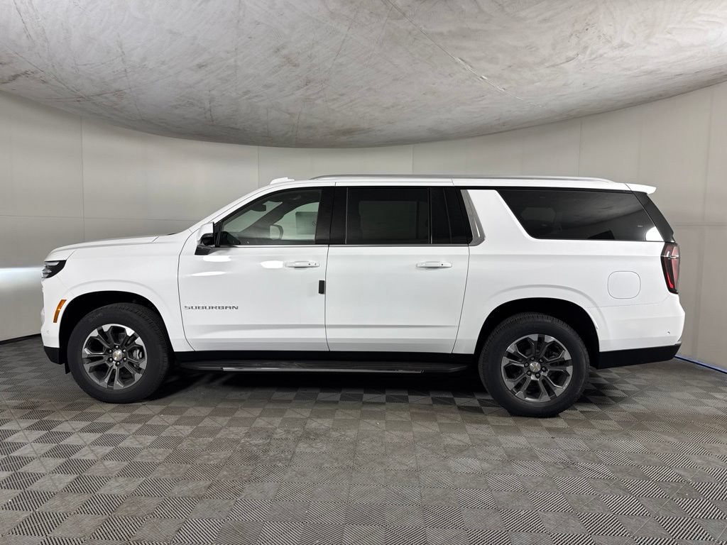 New 2026 Chevrolet Suburban LT w/ Comfort Package AWD/4WD image 8