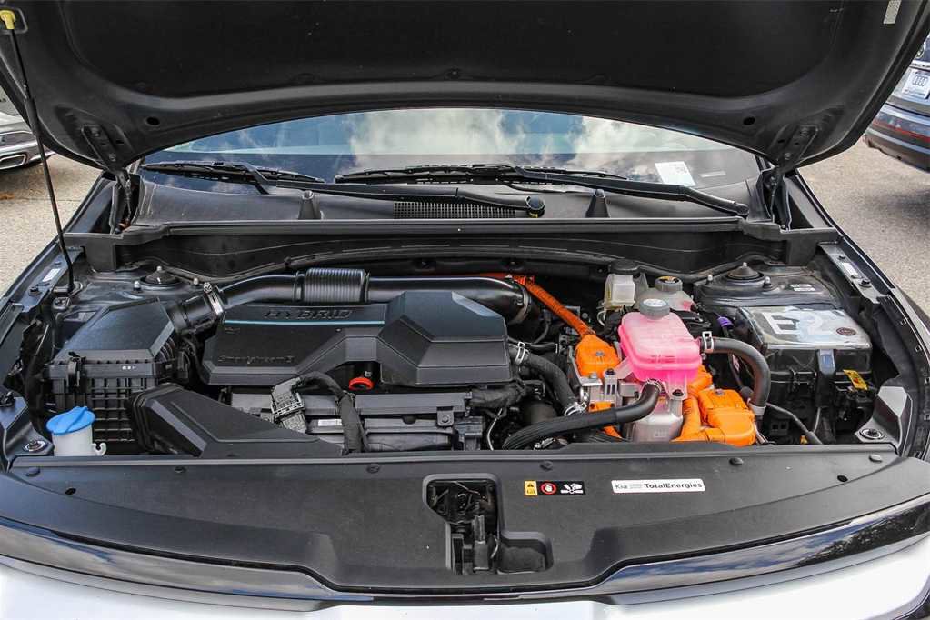 Used 2023 Kia Sportage EX w/ EX Premium Package image 26