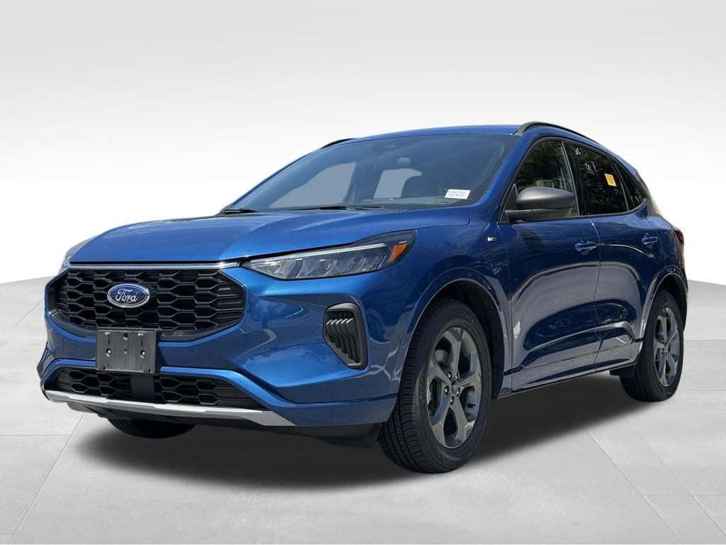 Used 2023 Ford Escape ST-Line AWD/4WD image 3
