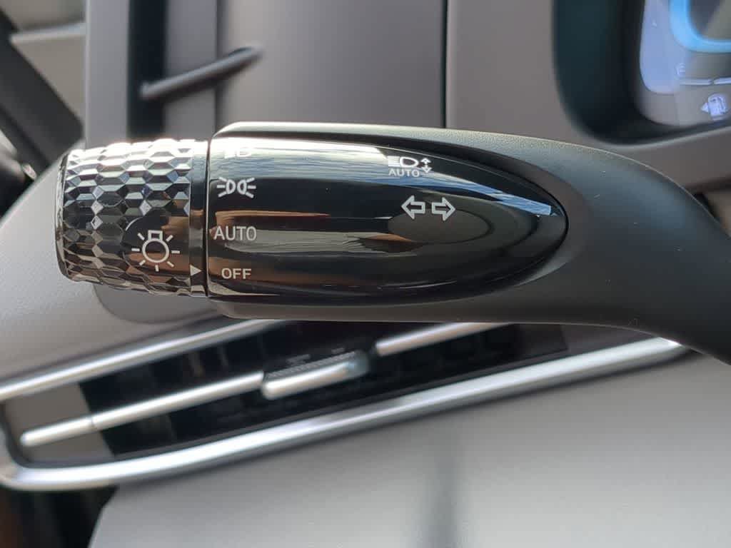 New 2026 Hyundai Elantra SEL Sport Premium FWD image 27