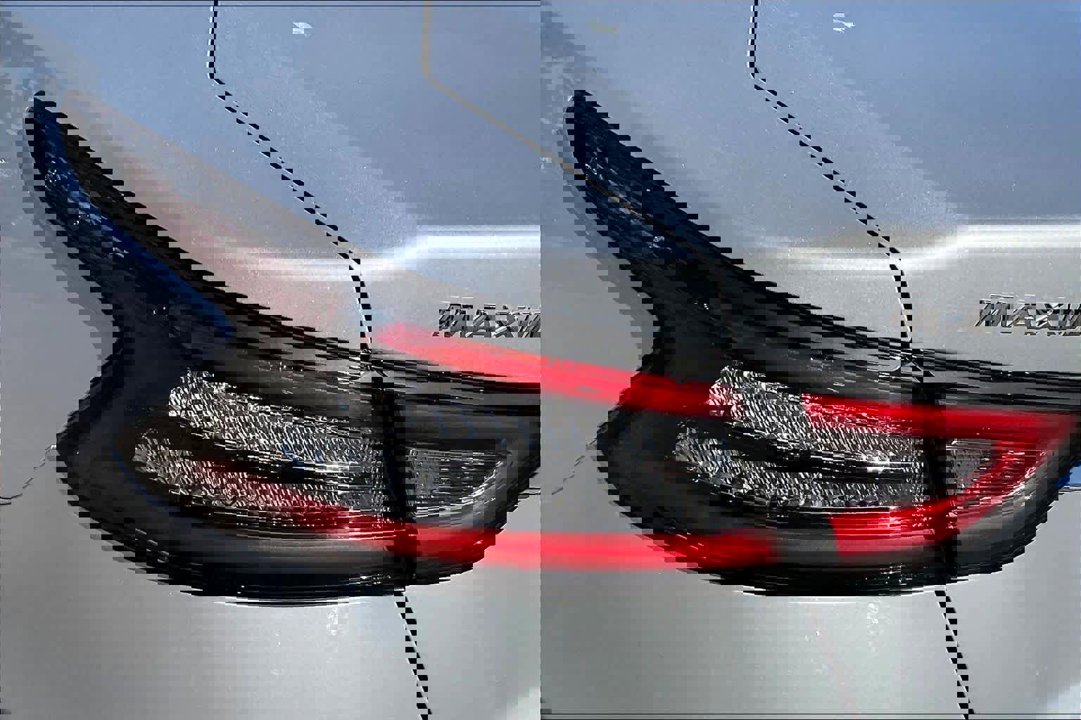 Used 2023 Nissan Maxima SV w/ Floor Mat Group image 27