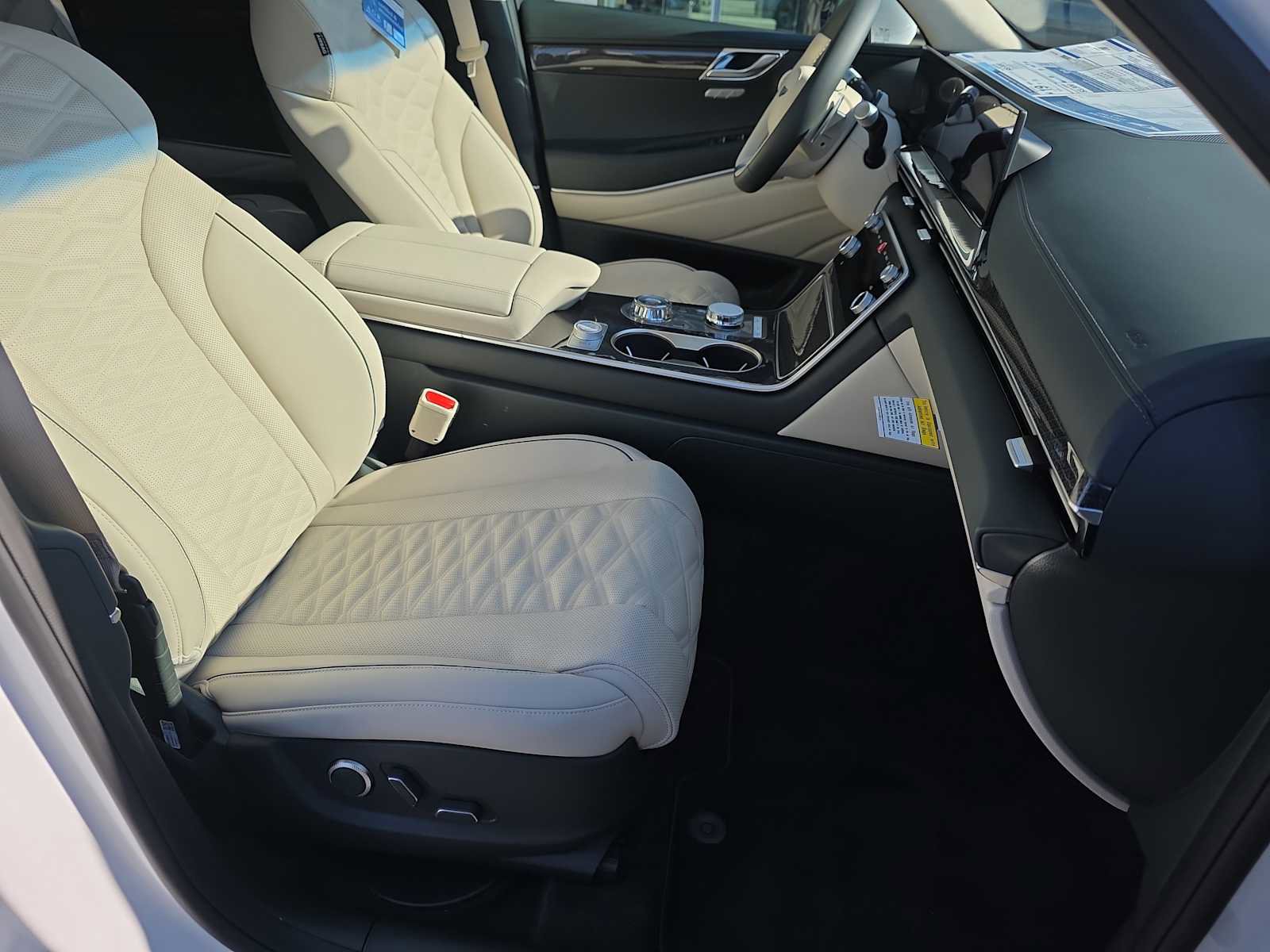 New 2026 Genesis GV80 3.5T e-SC image 28