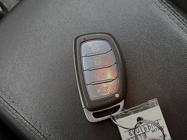 Used 2019 Hyundai Tucson Value FWD image 12