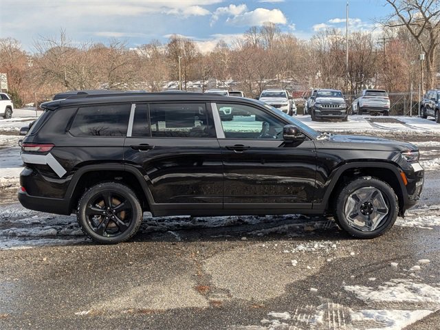 New 2025 Jeep Grand Cherokee L Limited image 2