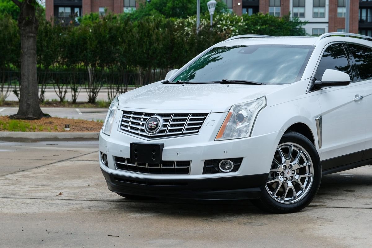 Used 2014 Cadillac SRX Premium w/ Driver Assist Package FWD image 8