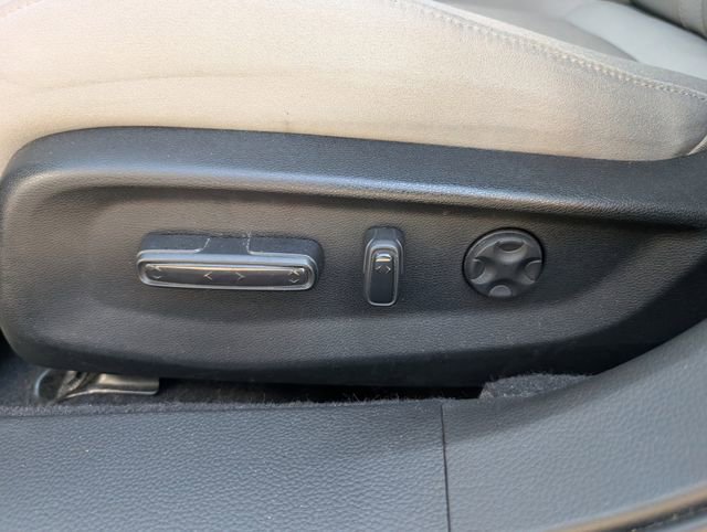 Used 2018 Honda Accord EX image 15