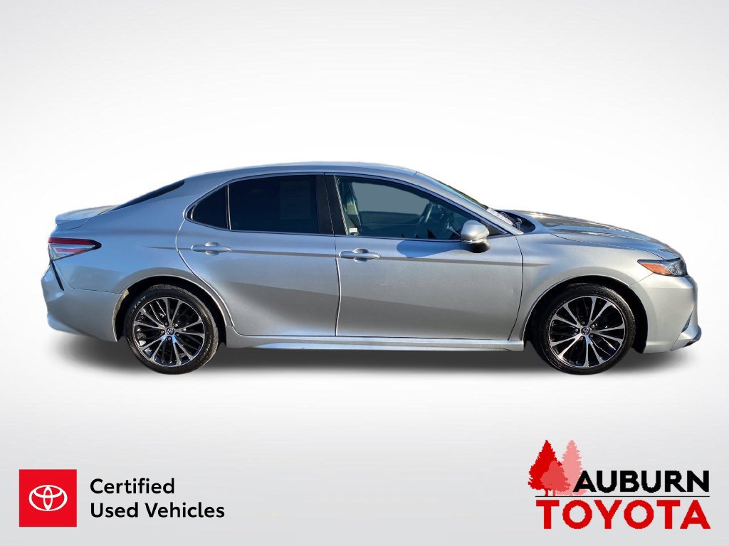 Certified 2018 Toyota Camry SE w/ Convenience Package FWD image 5
