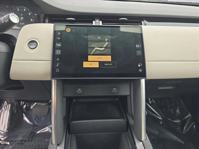 Certified 2025 Land Rover Discovery Sport S image 21