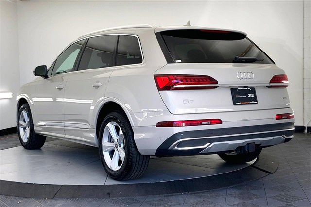 Certified 2023 Audi Q7 2.0T Premium w/ Convenience Package image 12