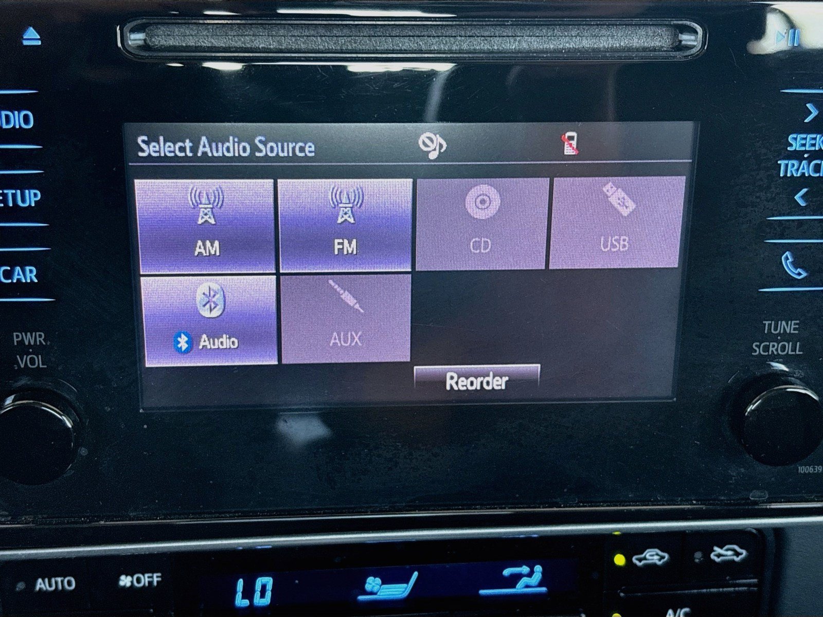 Used 2019 Toyota Corolla SE FWD image 10