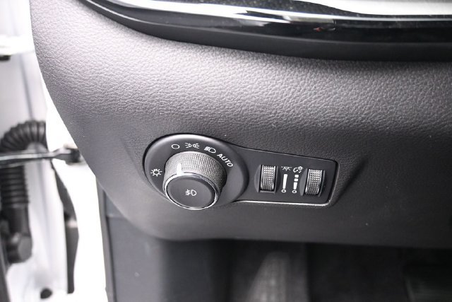 New 2026 Jeep Compass Trailhawk w/ Sun, Sound & Navigation Group AWD/4WD image 15