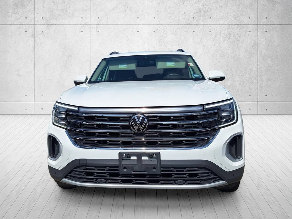 Used 2025 Volkswagen Atlas SE FWD image 8