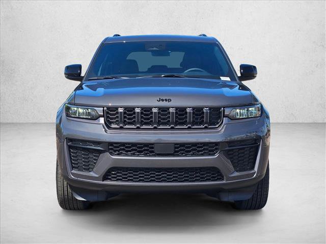 New 2026 Jeep Grand Cherokee Altitude image 6