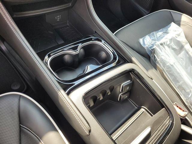 New 2026 Chrysler Pacifica Limited FWD image 28