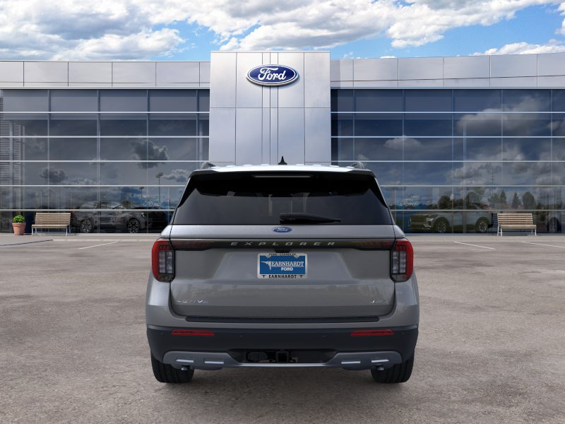 New 2026 Ford Explorer Active w/ Active Comfort Package AWD/4WD image 5