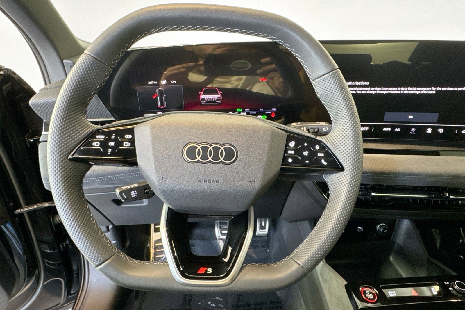 Used 2025 Audi SQ6 e-tron Prestige AWD/4WD image 10