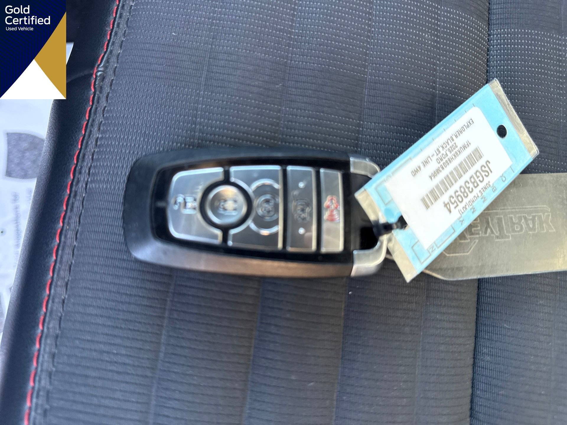 Certified 2025 Ford Explorer ST-Line w/ ST-Line Street Pack image 31