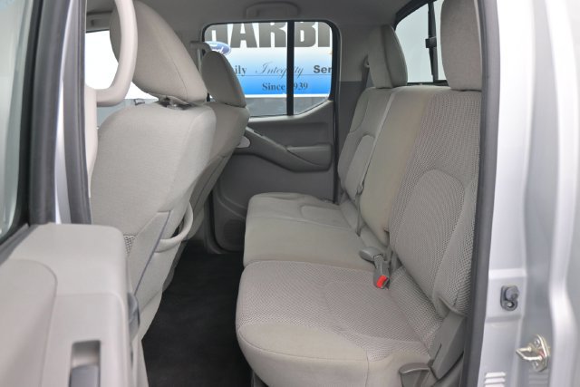 Used 2019 Nissan Frontier SV RWD image 8