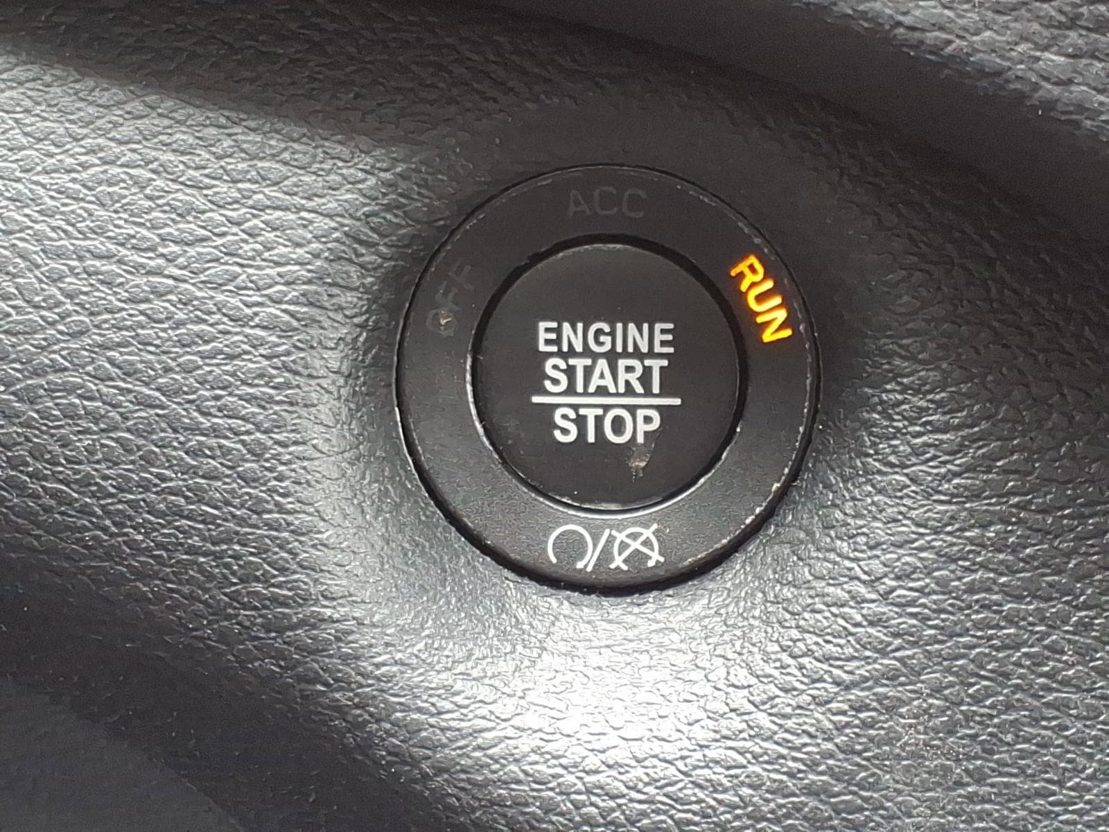 Used 2020 Jeep Cherokee Limited AWD/4WD image 21