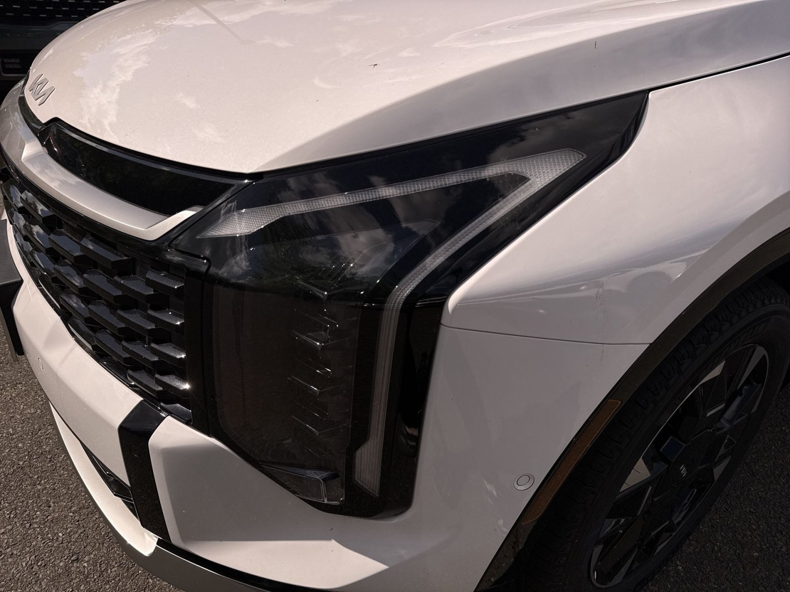 New 2026 Kia Sportage SX FWD image 23