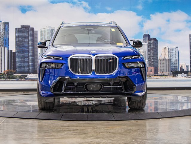 Certified 2023 BMW X7 M60i image 3