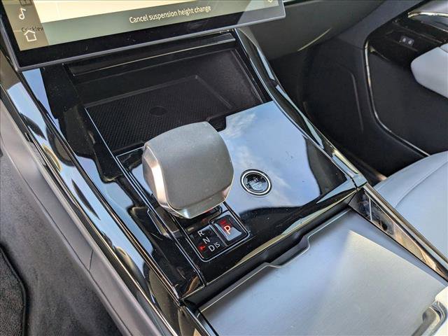 Certified 2025 Land Rover Range Rover Sport SE image 12