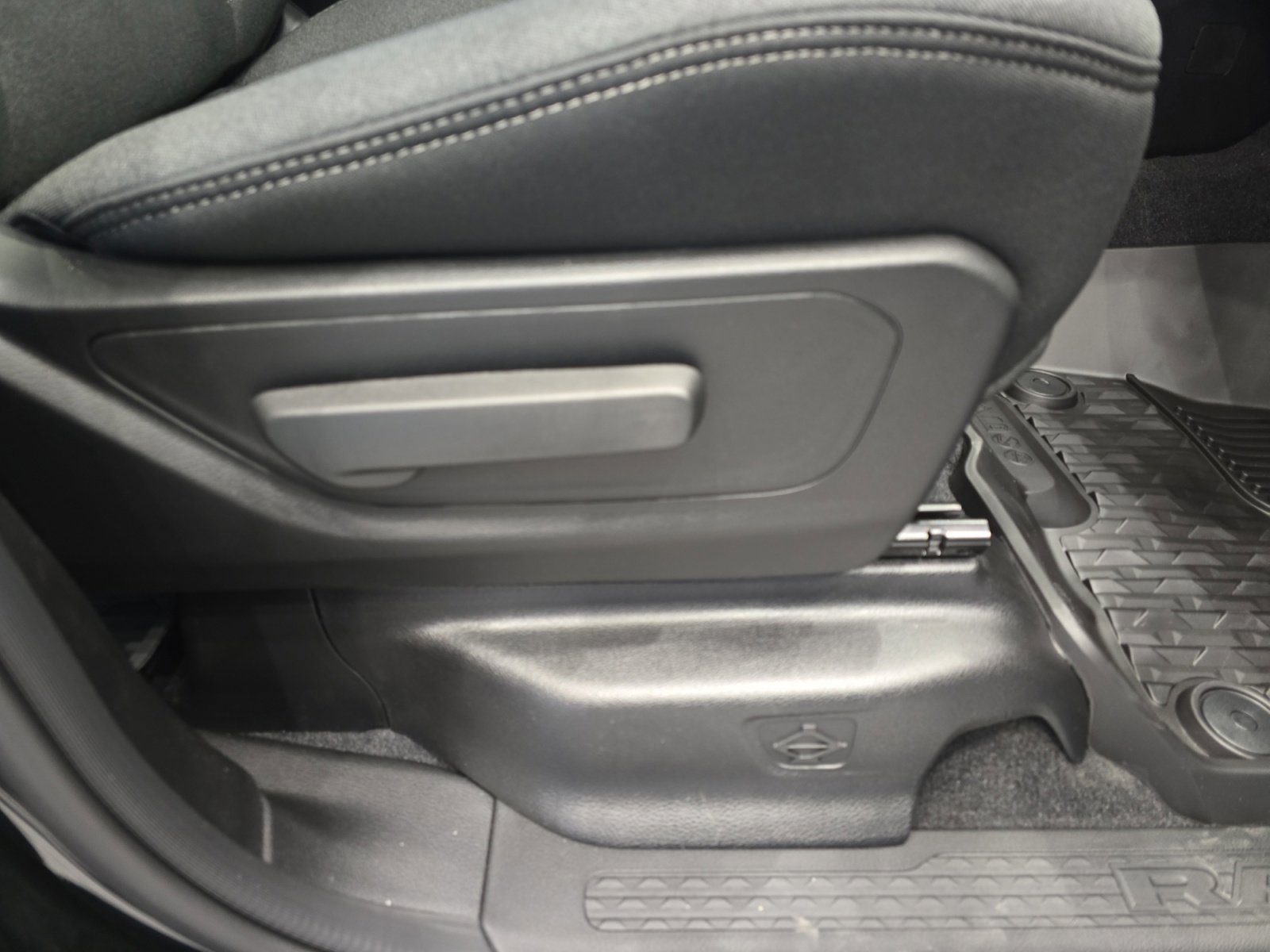 New 2026 RAM 1500 Big Horn AWD/4WD image 33