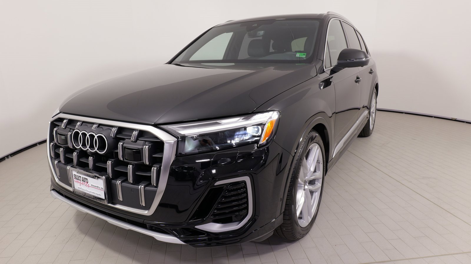 Used 2025 Audi Q7 3.0T Premium Plus w/ Premium Plus Package image 6