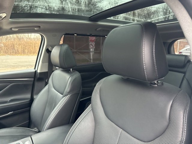 Certified 2023 Hyundai Santa Fe Limited image 22