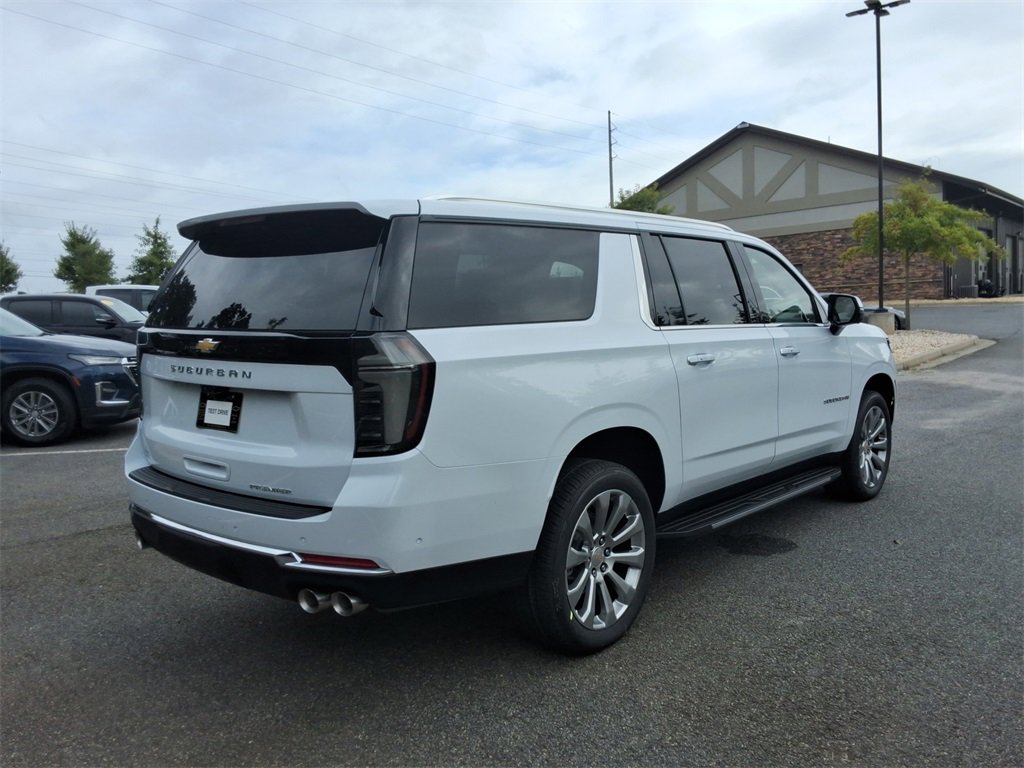 New 2026 Chevrolet Suburban Premier image 5