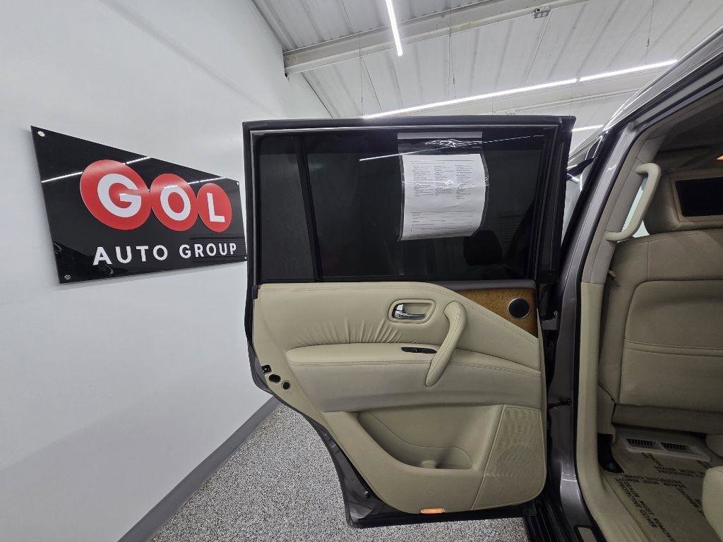 Used 2014 INFINITI QX80 2WD w/ Theater Package image 30
