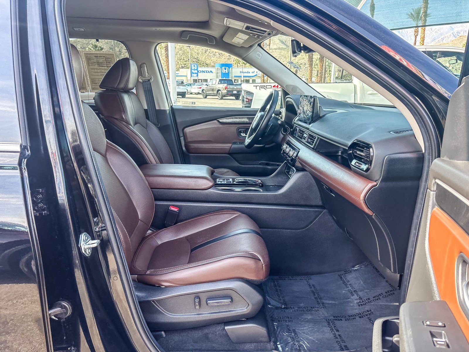 Certified 2025 Honda Pilot Elite image 19