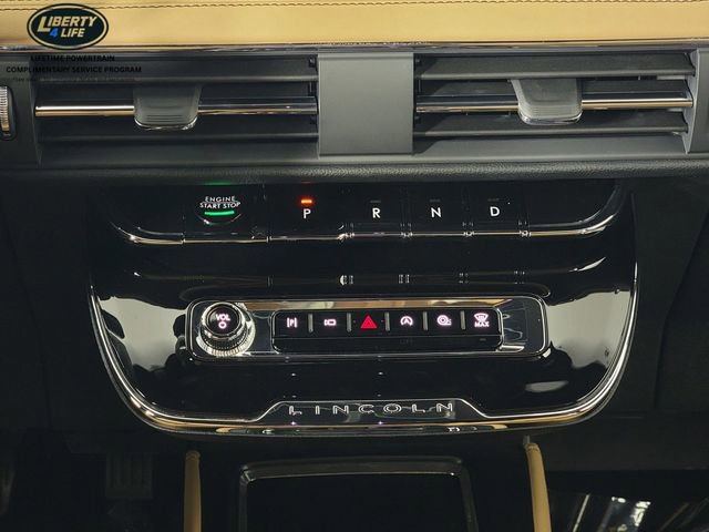 Used 2023 Lincoln Corsair Reserve w/ Equipment Group 201A image 24