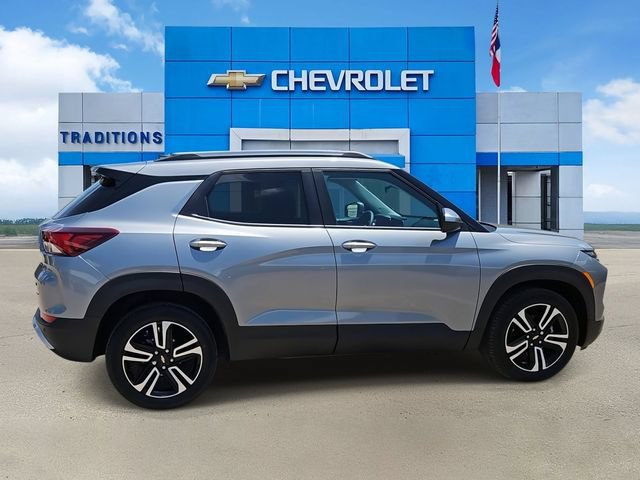 Certified 2026 Chevrolet TrailBlazer LT w/ Driver Confidence Package FWD image 10
