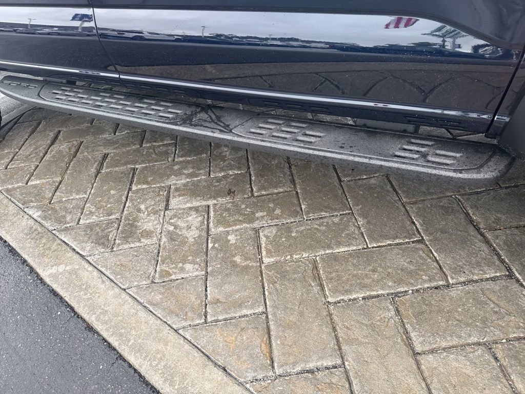 Used 2025 Ford F150 Raptor R w/ Equipment Group 803A Raptor R image 6