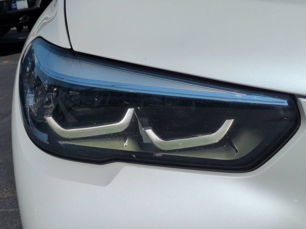 Used 2019 BMW X5 xDrive40i w/ Convenience Package AWD/4WD image 11