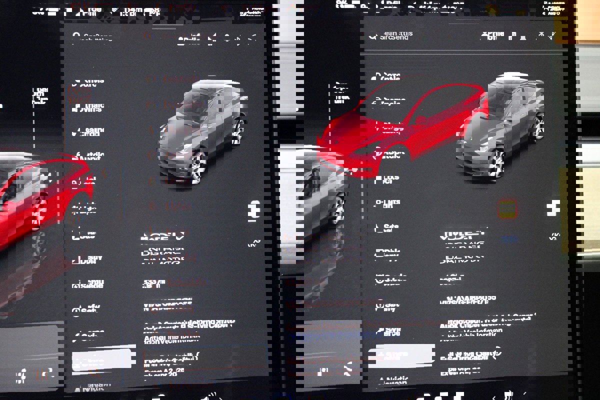 Used 2023 Tesla Model Y Long Range image 32