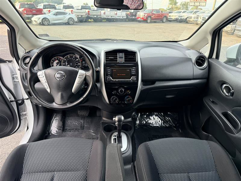 Used 2017 Nissan Versa Note SV FWD image 18