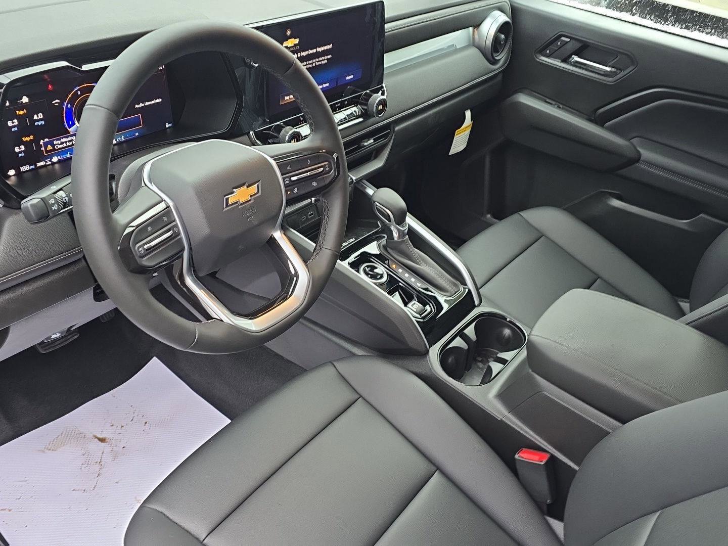 New 2025 Chevrolet Colorado LT w/ LT Convenience Package image 11