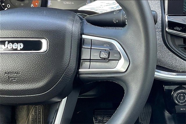 Used 2024 Jeep Compass Latitude image 20