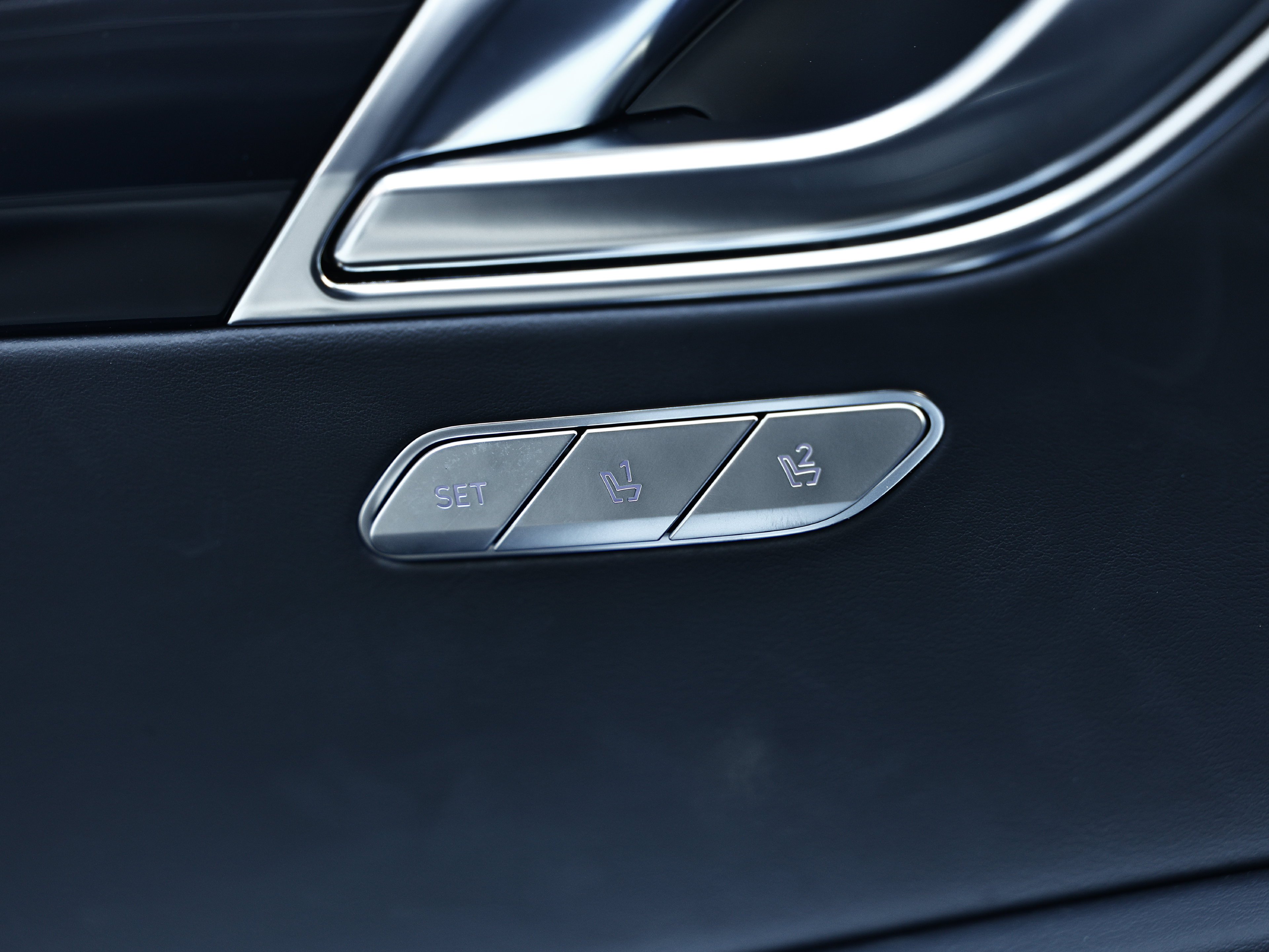 New 2027 Genesis GV80 2.5T AWD/4WD image 14